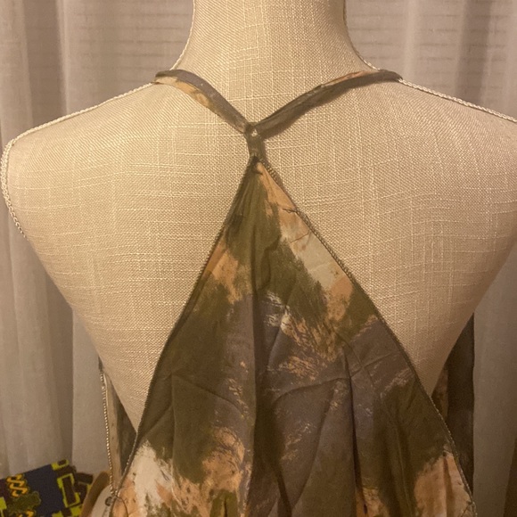 Back Out - Picture 6 of 6